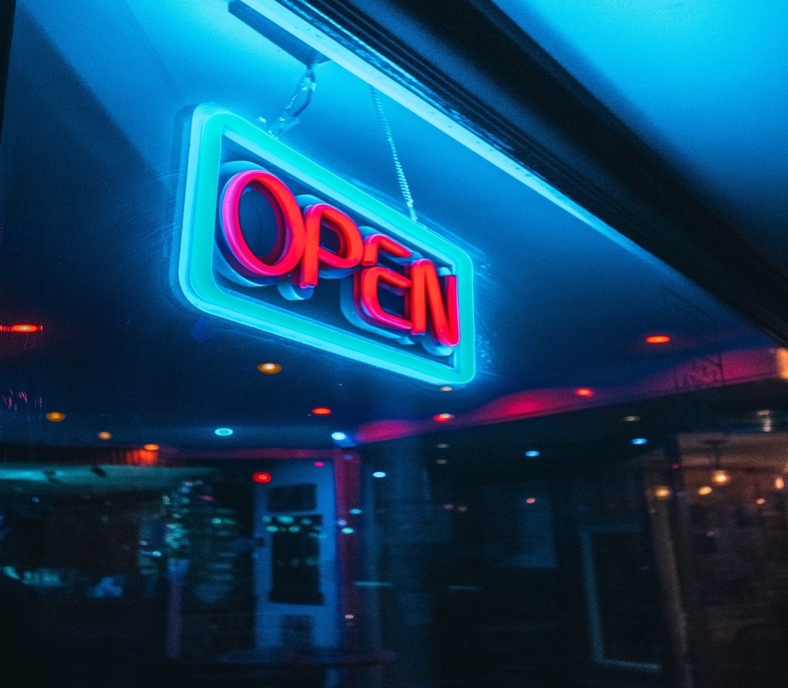 LED NEON VS NEON SIGNS - Potato Lighting